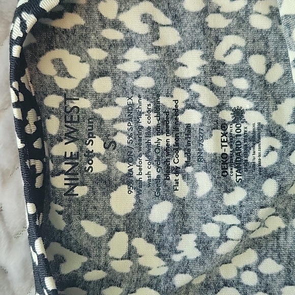 Nine West Sleeveless Top - Picture 3 of 4